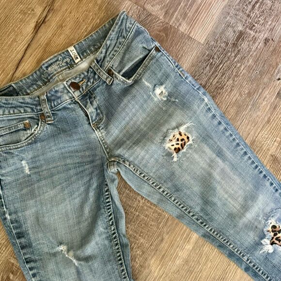 American Rag Cie Distressed Bootcut Jeans Size 3-S - Picture 2 of 12